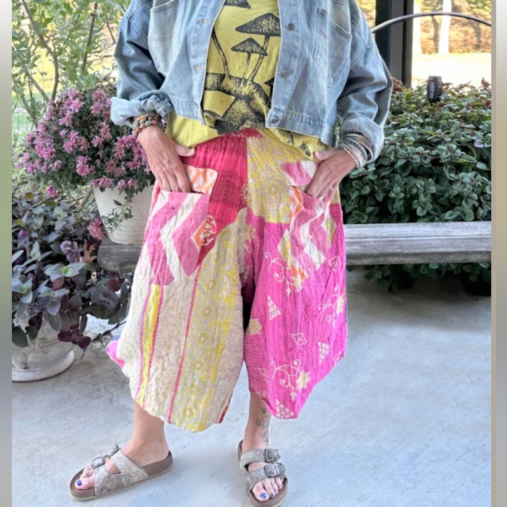 NWT Jaded Gypsy Kantha Sunrise Crop Pant - Picture 1 of 8